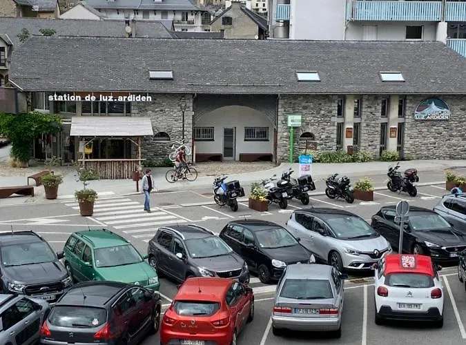 Centre Luz Saint Sauveur T4 Pour 10 Personnes * Luz-Saint-Sauveur